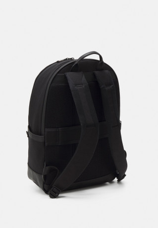 Tommy Hilfiger ELEVATED BACKPACK UNISEX Rucksack black ПОВЫШЕННЫЙ РЮКЗАК УНИСЕКС Рюкзак черный
