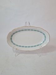 Блюдо овальное винтажное Thun, белый фарфор с зеленым узором и позолотой Natalie, 22 x 13 x 3 см, Чехословакия, 1960-70гг.