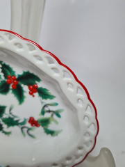 Reutter Овальное блюдо с резным краем &quot;Красные ягоды&quot;, 13см x 9,5см, Германия, 1960-70гг.