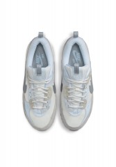 Nike Sportswear W AIR MAX 90 FUTURA Sneaker low summit white pure platinum football grey wolf grey W AIR MAX 90 FUTURA кроссовки женские низкие вершина белый чистый платиновый футбольный серый волчий серый