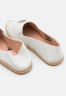 Tommy Hilfiger ESSENTIAL  Espadrilles ecru ESSENTIAL Эспадрильи экрю