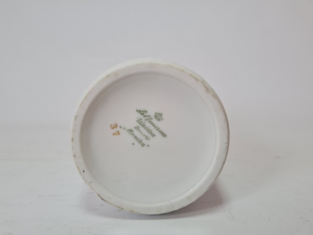 Seltmann Weiden Ваза "Красные розы", 20см, Германия, 1960-70гг.