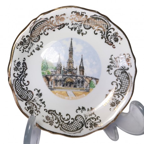 Limoges France Basilique Notre-Dame-du-Rosaire, Лимож Коллекционное блюдце в золоте "Базилика Святого Розария в Лурде", лиможский фарфор, 9,5 см, Франция 1960г.