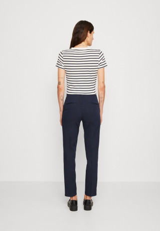 Tommy Hilfiger SLIM CO BLEND Chinos desert sky SLIM CO BLEND Брюки чинос небо пустыни