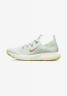 Nike Performance REACT ESCAPE Sneaker low barely green/kumquat football grey pure platinum sail vivid sulfur REACT ESCAPE Низкие кроссовки женские еле-зеленый/кумкват футбольно-серый чистый платиновый парус ярко-серный