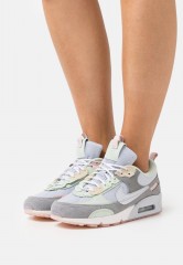 Nike Sportswear W AIR MAX 90 FUTURA Sneaker low grey/sky/pink W AIR MAX 90 FUTURA кроссовки женские низкие серый/небесный/розовый