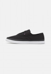 Tommy Hilfiger ESSENTIAL KESHA LACE Trainers black ESSENTIAL KESHA LACE Кроссовки черный