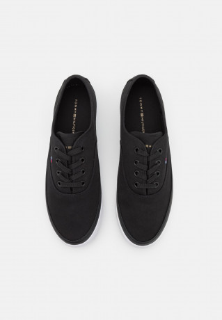 Tommy Hilfiger ESSENTIAL KESHA LACE Trainers black ESSENTIAL KESHA LACE Кроссовки черный