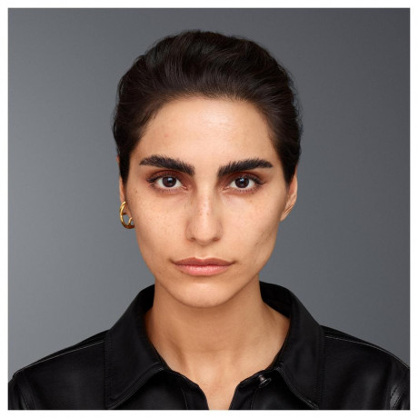 Lancome Teint Idole Ultra Wear Stick Nr. 05 Beige Noisette Ультратонкий стик для лица Idols Ultra Wear