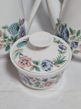 Набор для чая винтажный Winterling Roslau Bavaria с цветочным орнаментом, 2 чайника, сахарница, фарфор, Германия, 1960-70гг.