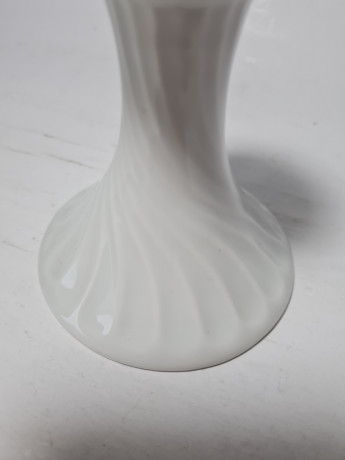 Limoges France Белый фарфоровый подсвечник, 10см x 9,5см, Франция, 1960-70гг.