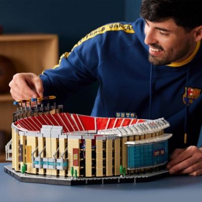 LEGO 10284 Camp Nou – FC Barcelona 10284 Камп Ноу – ФК Барселона