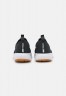 Nike Performance REACT ESCAPE Sneaker low black/white/iron grey/med brown REACT ESCAPE Низкие кроссовки женские черный/белый/железно-серый/средне-коричневый