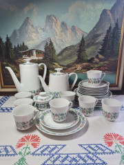 Сервиз чайный винтажный Winterling Roslau Bavaria на 8 персон с цветочным орнаментом, фарфор, Германия, 1960-70гг.