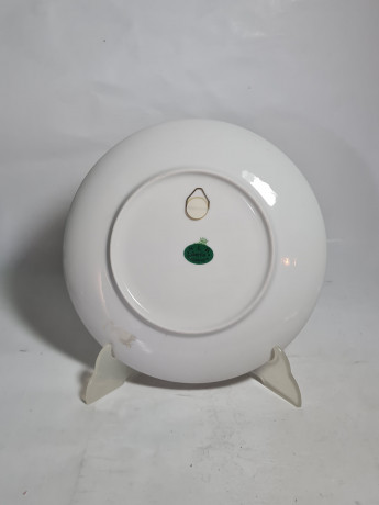 Тарелка декоративная винтажная Jlmenau / H L R Berlin "Достопримечательности Берлина", фарфор, 23.5 см, ГДР, 1973-77гг.