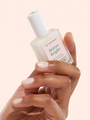 Manucurist Active Bright 15ml x 2st,  Укрепляющий лак для ногтей, осветляющий эффект, уход 2в1, против желтизны, натуральное покрытие 2 штуки