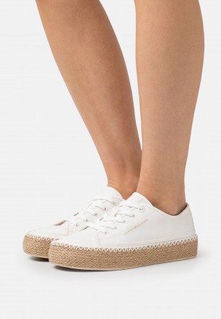 Tommy Hilfiger ROPE CORPORATE Espadrilles ecru ROPE CORPORATE Эспадрильи экрю