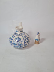 Ulmer Keramik Керамический кувшин с крышкой для вина, белый фарфор с голубым цветочным орнаментом, 700 мл, 21 x 16,5 см, Германия, 1960-70гг.