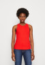 Tommy Hilfiger SLIM TANK Top fireworks SLIM TANK Верх салют
