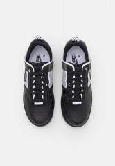 Nike Sportswear AIR FORCE 1 REACT UNISEX Sneaker low black/white AIR FORCE 1 REACT UNISEX Низкие кроссовки женские черно-белый