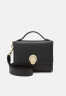 Tommy Hilfiger CHIC CROSSOVER Across body bag black CHIC CROSSOVER Сумка через плечо черный