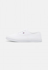 Tommy Hilfiger ESSENTIAL KESHA LACE Trainers white ESSENTIAL KESHA LACE Кроссовки белый