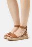 Tommy Hilfiger LOW WEDGE  Espadrilles summer cognac НИЗКАЯ КЛЕТКА Эспадрильи летний коньяк