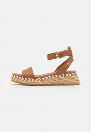 Tommy Hilfiger LOW WEDGE  Espadrilles summer cognac НИЗКАЯ КЛЕТКА Эспадрильи летний коньяк
