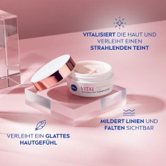 Nivea Vital Strahlender Teint Reichhaltige Tagespflege  Яркий сияющий цвет лица Насыщенный дневной уход