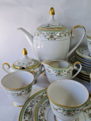 Сервиз чайный винтажный Tirschenreuther / Hutschenreuther Gruppe на 5 персон с зеленым узором, фарфор, Германия, 1960-70гг.
