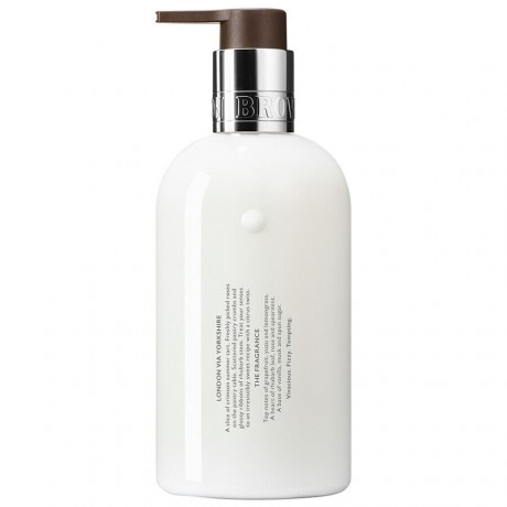 Molton Brown Rhubarb & Rose Body Lotion  Лосьон для тела с ревенем и розой 30мл