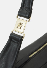 Tommy Hilfiger CONTEMPORARY SHOULDER BAG Handbag black СОВРЕМЕННАЯ СУМКА НА ПЛЕЧО Сумка черный