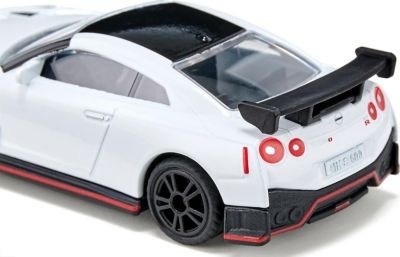 SIKU SIKU Super 1579 Nissan GT-R Nismo SIKU Супер 1579 Ниссан ГТ-Р Нисмо