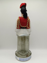 Бутылки винтажные Metaxa / Ouzo для алкогольных напитков в виде фигур женщины и мужчины в традиционных костюмах, мужчина - 31 х 11 см, женщина 33 х 14 см, Греция, 1980-90гг.