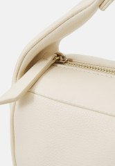 Tommy Hilfiger CONTEMPORARY SHOULDER BAG Handbag sugarcane СОВРЕМЕННАЯ СУМКА НА ПЛЕЧО Сумка сахарный тростник