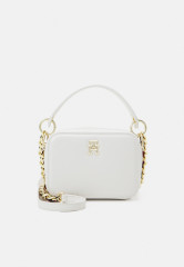 Tommy Hilfiger CHIC TRUNK Across body bag weathered white CHIC TRUNK Сумка через плечо выветрившийся белый