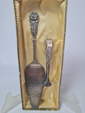 Besteck Hildesheimer Набор: щипцы 10,5 см и лопатка для торта 22 см, в упаковке, Германия, 1960-70гг.