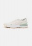 Nike Sportswear W WAFFLE ONE SE 2 Sneaker low phantom/light silver/white/light brown/sanddrift W WAFFLE ONE SE 2 кроссовки женские низкие фантом/светло-серебристый/белый/светло-коричневый/песочный песок