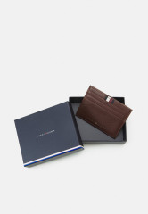Tommy Hilfiger LEA HOLDER UNISEX Wallet dark chestnut LEA HOLDER UNISEX Бумажник темно-каштановый