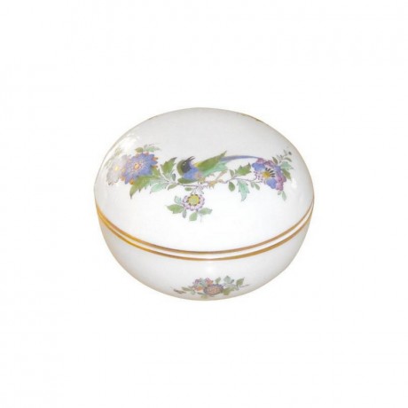 Meissen Meissen  'Neuer Ausschnitt - Indische Fels- Blumen- und Vogelmalerei 125 bunt mit Goldrand' Dose h: 7 cm / d: 10 cm Мейсен "Новая секция - Индийские камни, цветы и птицы, роспись 125 красок с золотым ободком" шкатулка В: 7 см / Г: 10 см