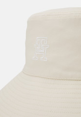 Tommy Hilfiger CONTEMPORARY BUCKET HAT Hat sugarcane СОВРЕМЕННАЯ ШЛЯПА-ВЕДРО Шляпа сахарный тростник