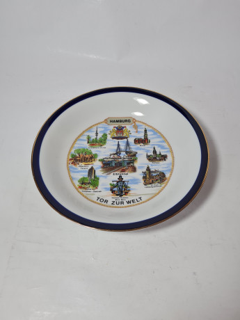 Декоративная тарелка винтажная Winterling Kirchenlamitz с изображением достопримечательностей г. Гамбург, 22 x 4 см, Германия, 1960-70гг.