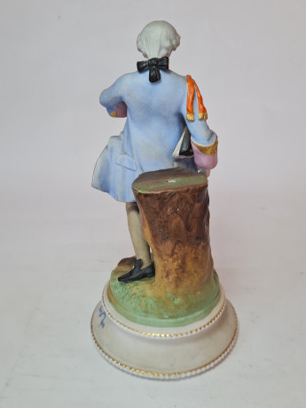 Набор статуэток винтажных "Дама в разноцветном платье" и "Мужчина в ярком сюртуке", фарфор, 2 шт., 22 x 11 см, Германия, 1960-70гг.