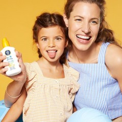 Nivea Kids Schutz &amp; Sensitiv Sonnenspray LSF 50+  Детский солнцезащитный спрей для чувствительной кожи LSF 50+