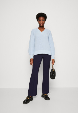 Tommy Hilfiger SWEATER  Jumper breezy blue СВИТЕРА Джемперы свежий синий