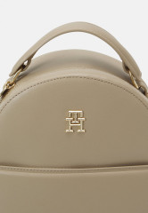 Tommy Hilfiger CHIC BACKPACK Rucksack beige ШИКАРНЫЙ РЮКЗАК Рюкзак бежевый