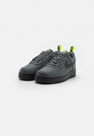 Nike Sportswear AIR FORCE 1 07 WT UNISEX Sneaker low iron grey/black/volt AIR FORCE 1 07 WT UNISEX Низкие кроссовки женские утюг серый/черный/вольт