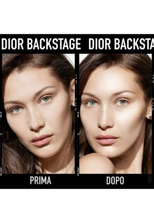 DIOR WIMPERNZANGE – ULTRAKOMFORTABLER SQUEEZABLE-MECHANISMUS Zubehor Augen-Make-up 1 wimpernzange ВЕРТИКАЛЬНАЯ МАШИНА ДЛЯ РЕСНИЦ УДОБНЫЙ МЕХАНИЗМ Аксессуар для макияжа глаз