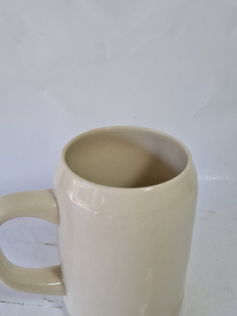 Немецкая пивная кружка винтажная Lusa Porzellan Saarbrucken Bavaria с изображением завода c доменными печами, керамика, 0.5 л, 14 см, Германия, 1960-70гг.