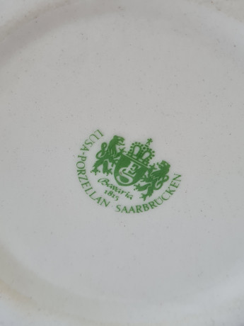 Немецкая пивная кружка винтажная Lusa Porzellan Saarbrucken Bavaria с изображением завода c доменными печами, керамика, 0.5 л, 14 см, Германия, 1960-70гг.